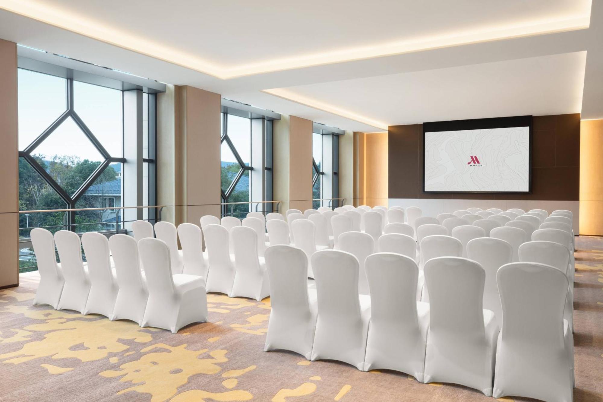 Wuxi Marriott Hotel Lihu Lake Dış mekan fotoğraf