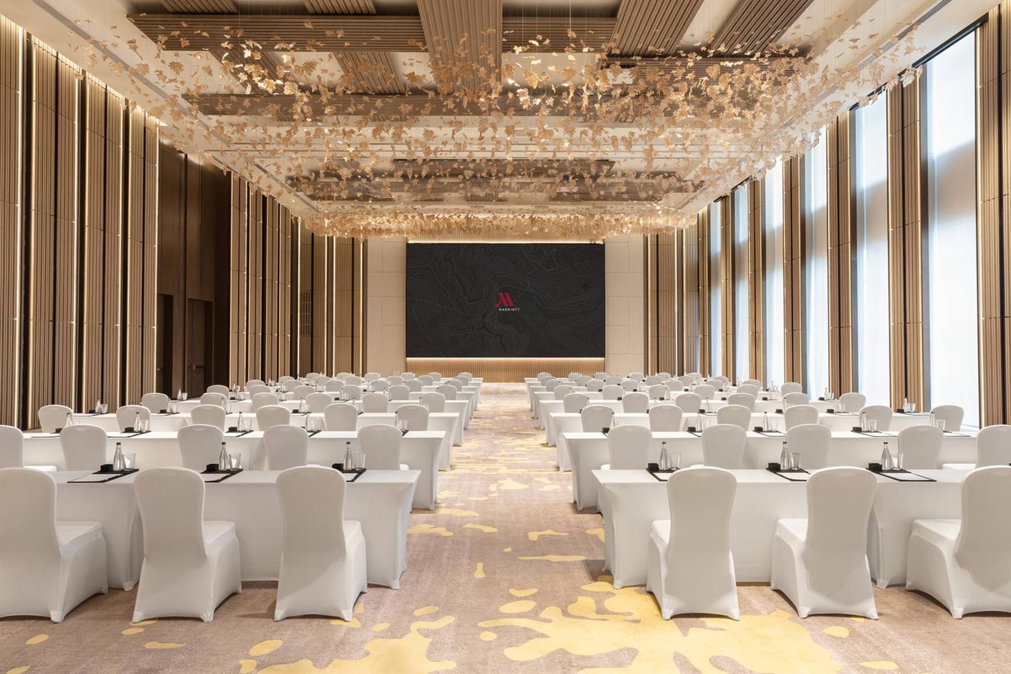 Wuxi Marriott Hotel Lihu Lake Dış mekan fotoğraf