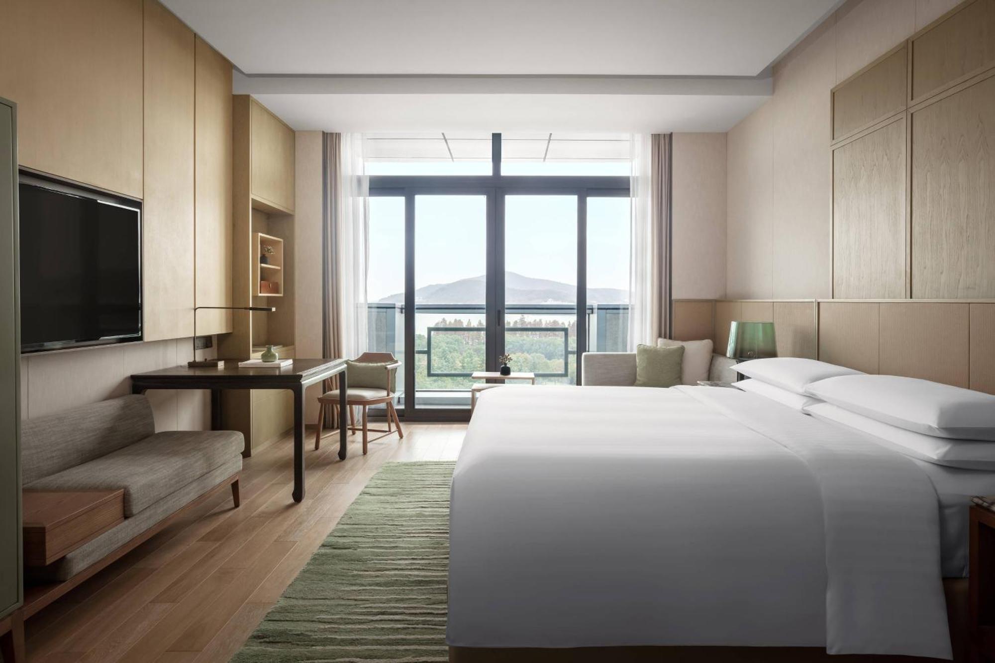 Wuxi Marriott Hotel Lihu Lake Dış mekan fotoğraf